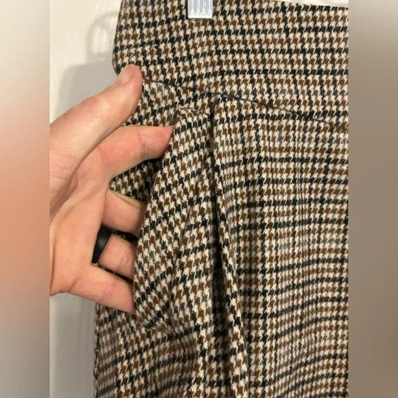 Vestique plaid poly wool blend mini skort NWT - Picture 3 of 10